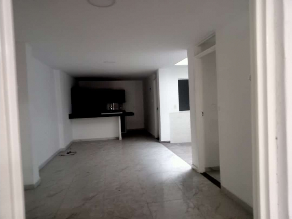 ESPECTACULAR BODEGA PARA ESTRENAR EN SAN NICOLAS (M.U) CW: 6219851 — foto 6