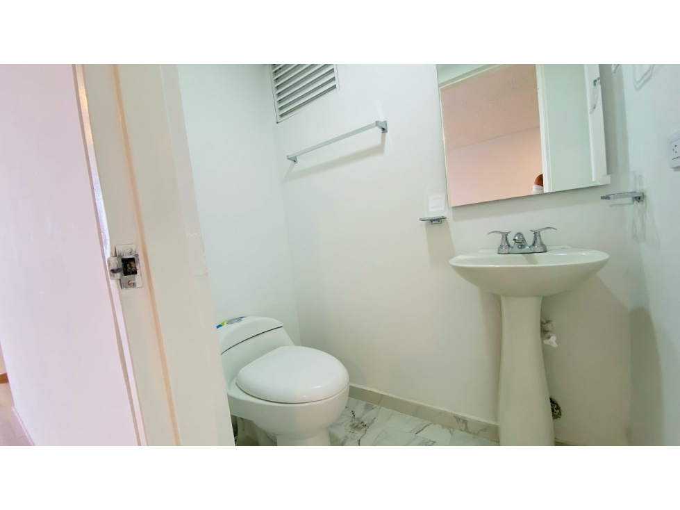 SE VENDE APARTAMENTO EN ZONA SANTAROSA CALI (F.G) CW:8613711 — foto 4