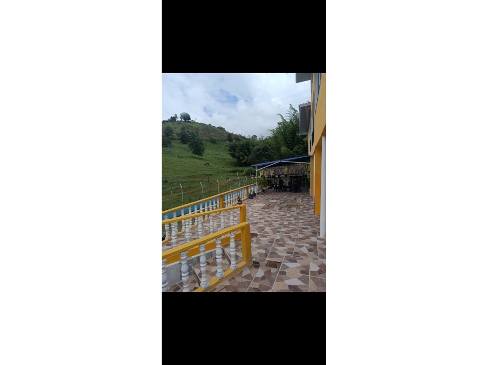 VENDO HERMOSA CASA CAMPESTRE EN LAGO CALIMA-JIGUALES(YL)CW:9326010 - 4