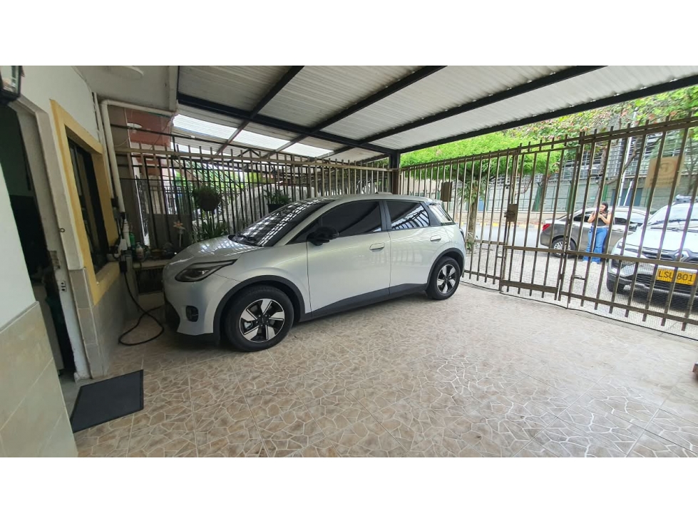 VENDO CASA 2 PISOS INDEPENDIENTES CALI BARRIO CALIMA (L.S) CW:10335101 — foto 2