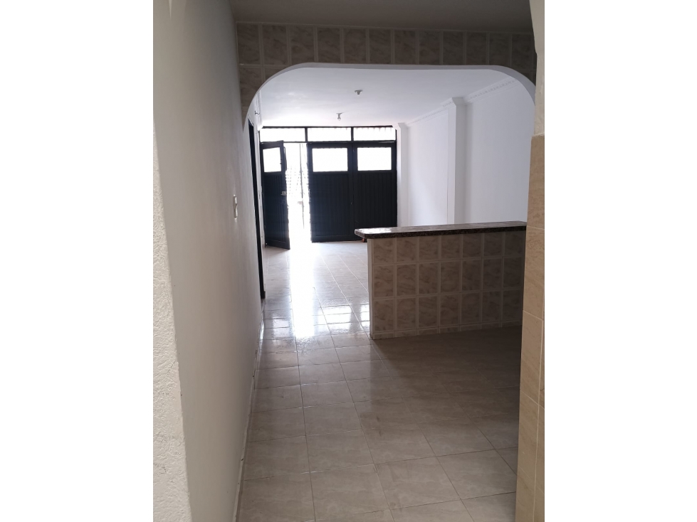 CASA 2 PISOS INDEPENDIENTES EN BARRIO SAN CARLOS (L.R) CW:8216479