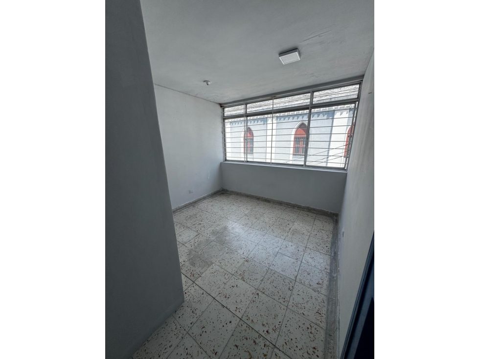 VENDO LOCAL COMERCIAL RENTABLE EN CENTRO DE PALMIRA(FG)W:10015304 - 6