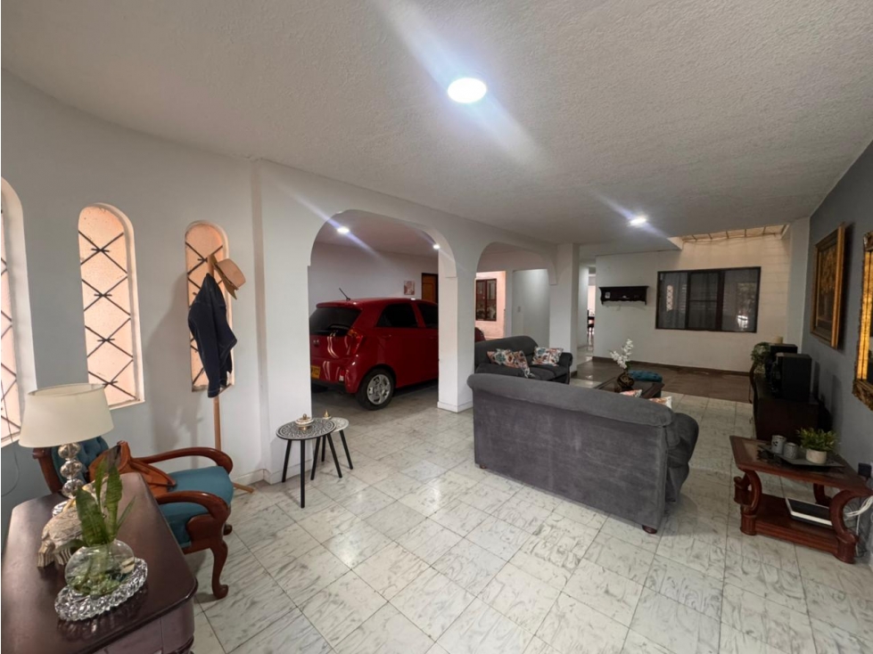 VENDO CASA BIFAMILIAR EN EL BARRIO CAMBULOS (I.K) CW:9518523 — foto 2