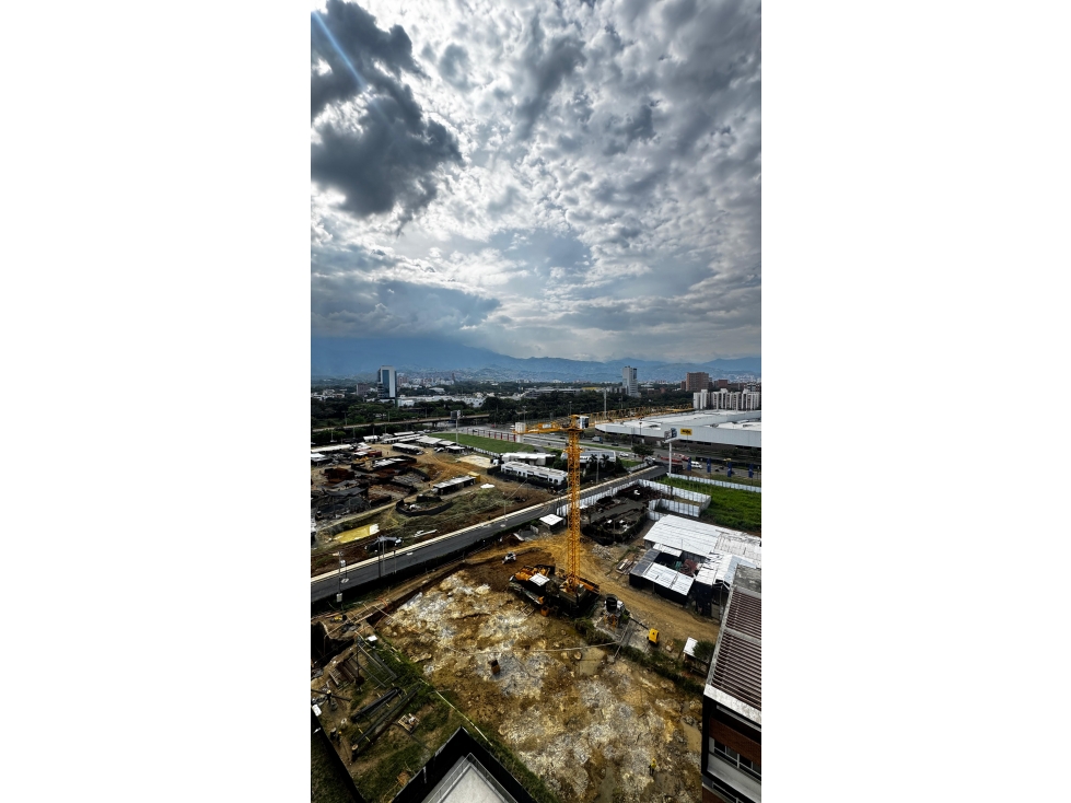 VENDO APTO CON EXC. UBIC. PISO 16 EN VALLE DEL LILI(YA)W:10247680 — foto 4
