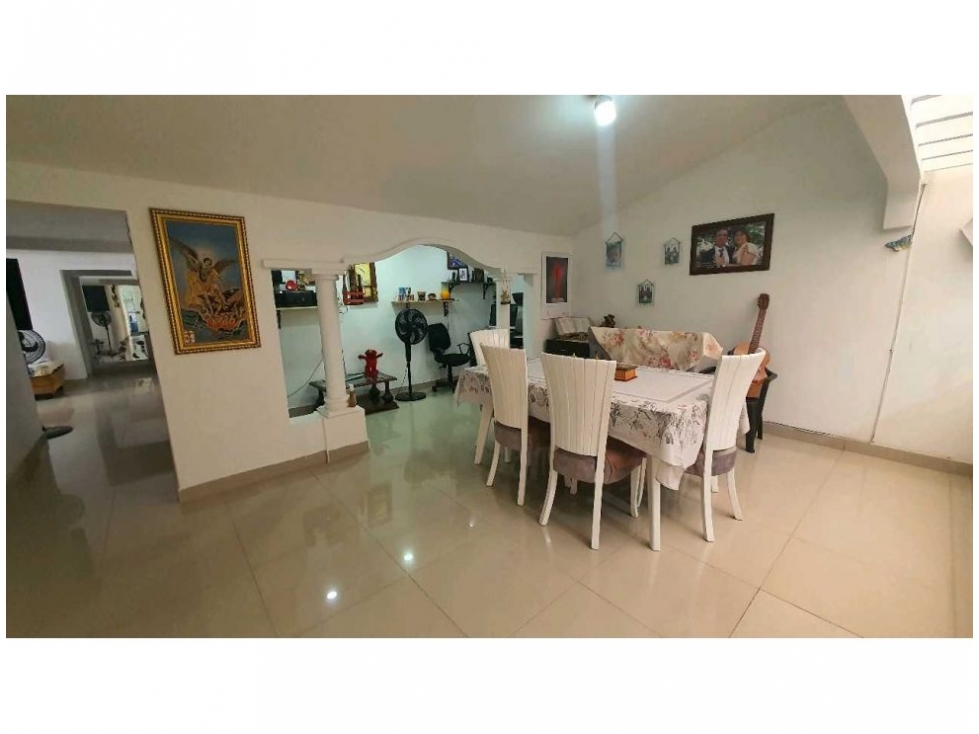 VENDO CASA DE UN PISO EN EL BARRIO LA FLORA (L.S) CW:9160502 — foto 5