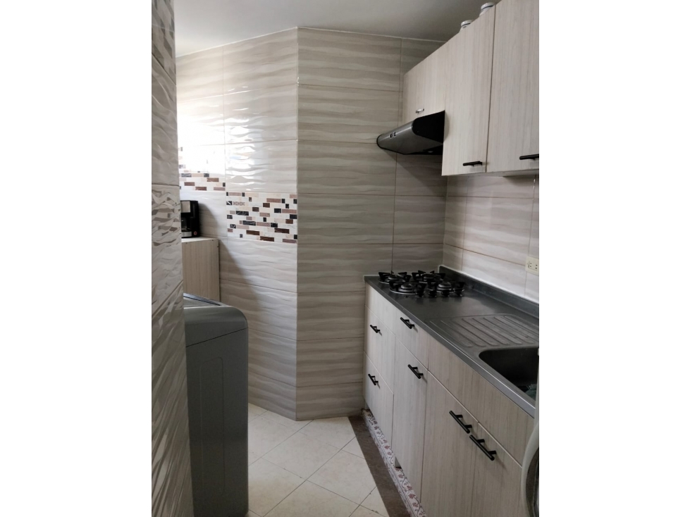 VENDO HERMOSO APARTAMENTO EN ALAMOS EN 4 PISO (BV) CW: 9768101 — foto 4