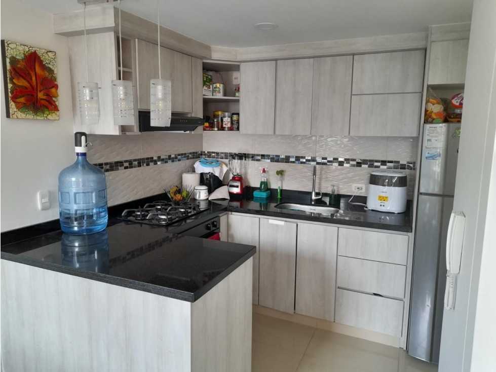 SE VENDE APARTAMENTO CIUDAD MELENDEZ PISO 7 (L.O) CW:9834873
