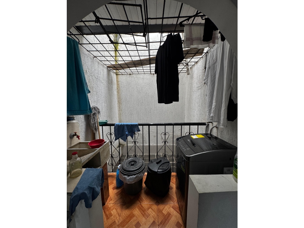 VENDO CASA TRIFAMILIAR EN EL B/. EL SEMBRADOR-PALMIRA(FG)W9513395 — foto 5