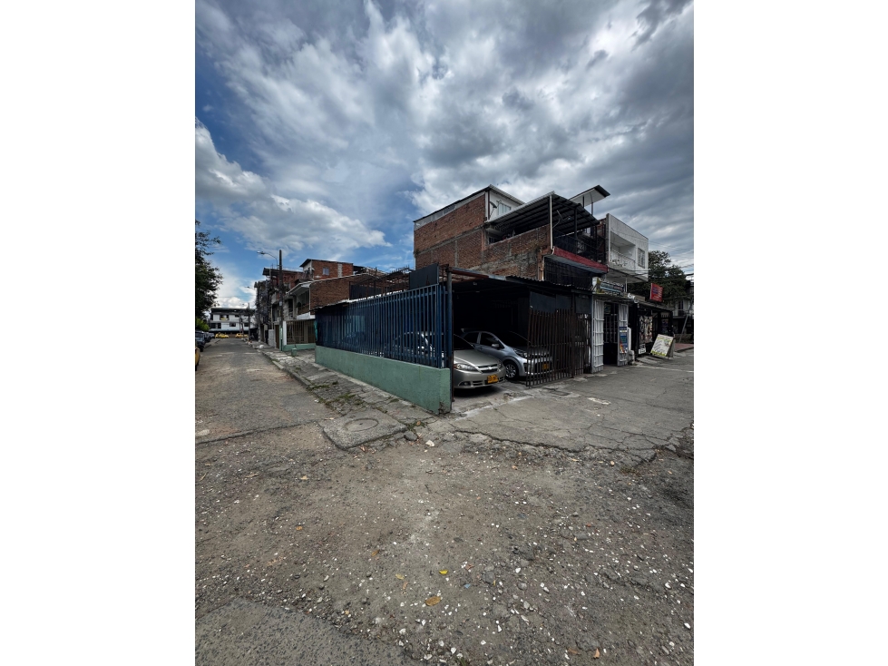 VENDO CASA LOTE ESQUINERA SOBRE PASOANCHO B/. GUABAL(FG)W:9964621