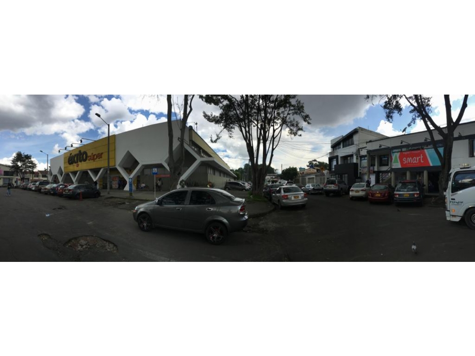 EN VENTA PREDIO COMERCIAL EN EXCELENTE ESQUINA DE MODELIA — foto 2