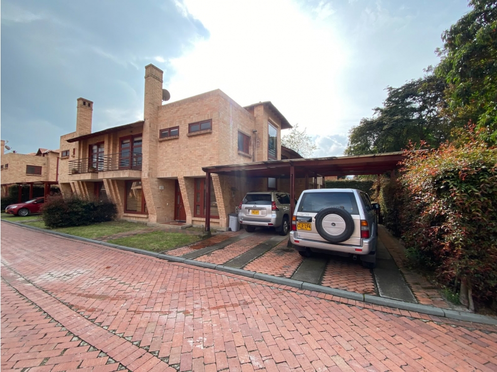 EN VENTA O RENTA HERMOSA CASA EN CHIA EN 3 NIVELES VEREDA LA BALSA — foto 3