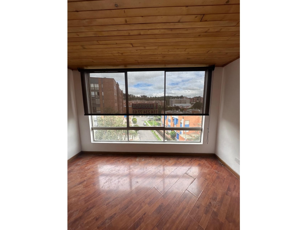 EN RENTA APARTAMENTO ILUMINADO — foto 6