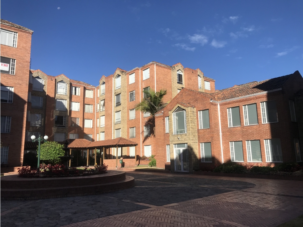 EN VENTA APARTAMENTO HERMOSO CONJUNTO