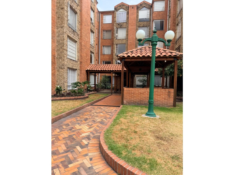 EN VENTA APARTAMENTO HERMOSO CONJUNTO — foto 3