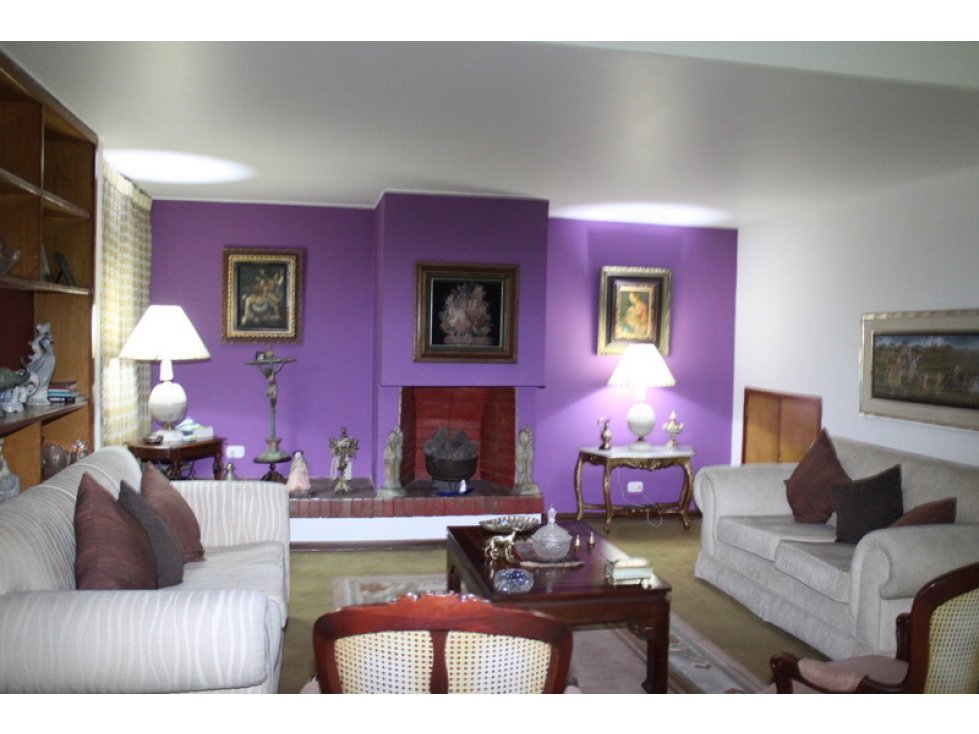 VENTA CASA COMERCIAL EN CONTADOR