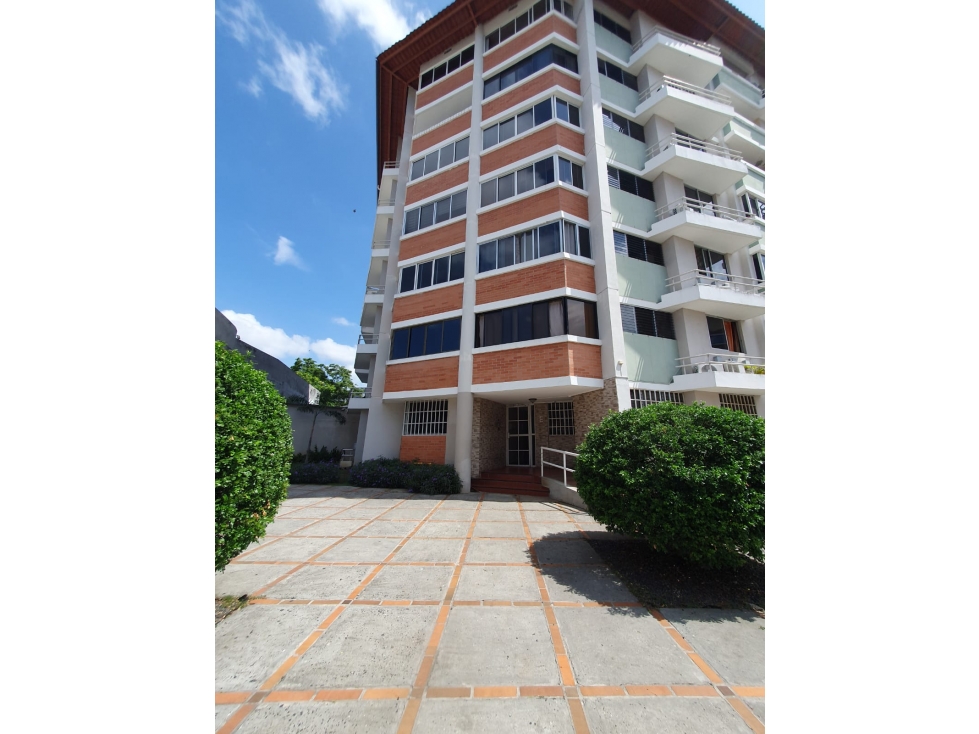 Apartmento en venta en Llano Bonito # 2305 avd
