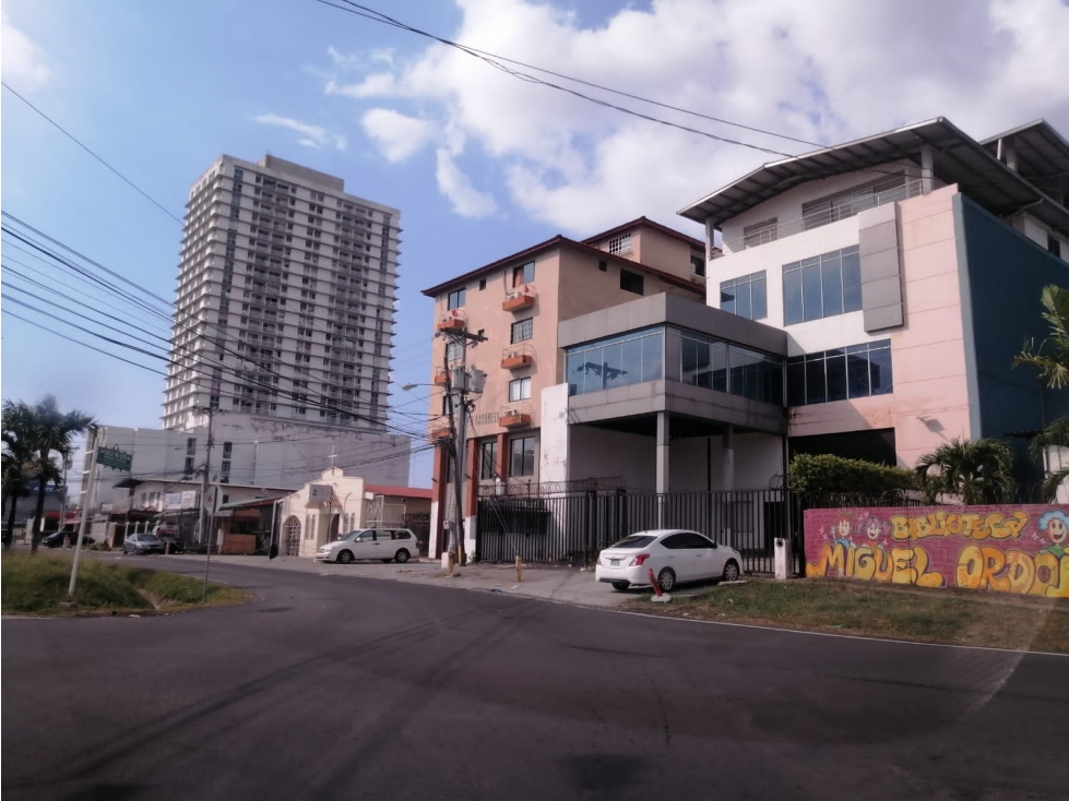 Apartamento en Parque Lefevre # 2260 avd