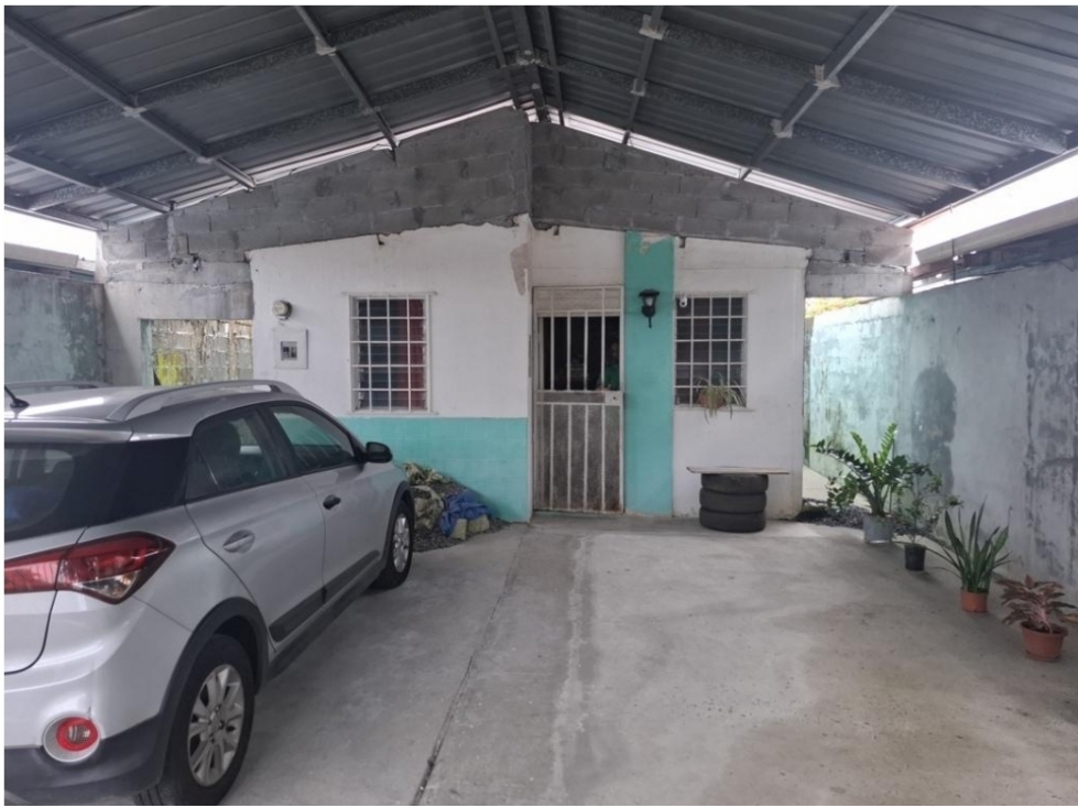 Vendo casa en Nuevo Tocumen # 2242 cvd — foto 2