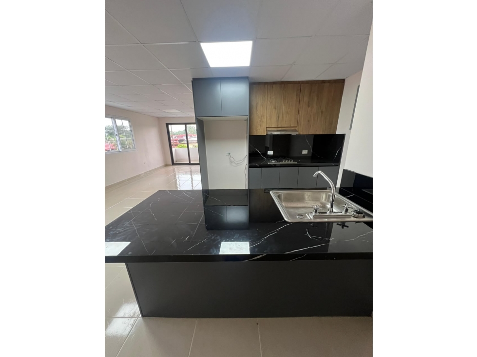 Se Alquila apartamenteo arriba de casa en San Antonio # 1488 cad — foto 5