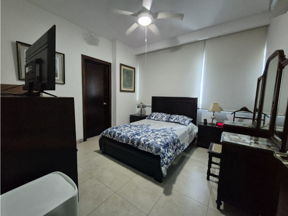 Vendo Moderno y Piso Bajo en Marbella 266mt2 # 2256 avd — foto 6