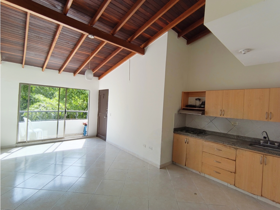 Venta de apartamento duplex Sabaneta Mayorca