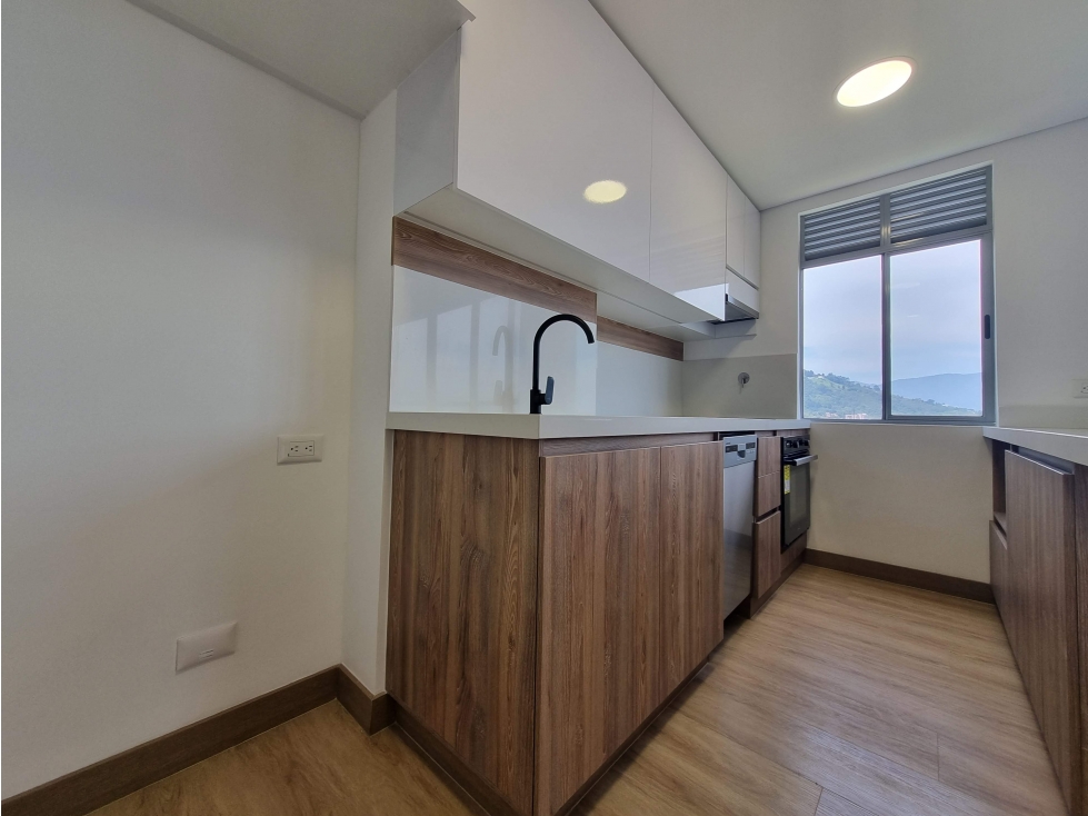 Venta de apartamento Loma Las Brujas — foto 4