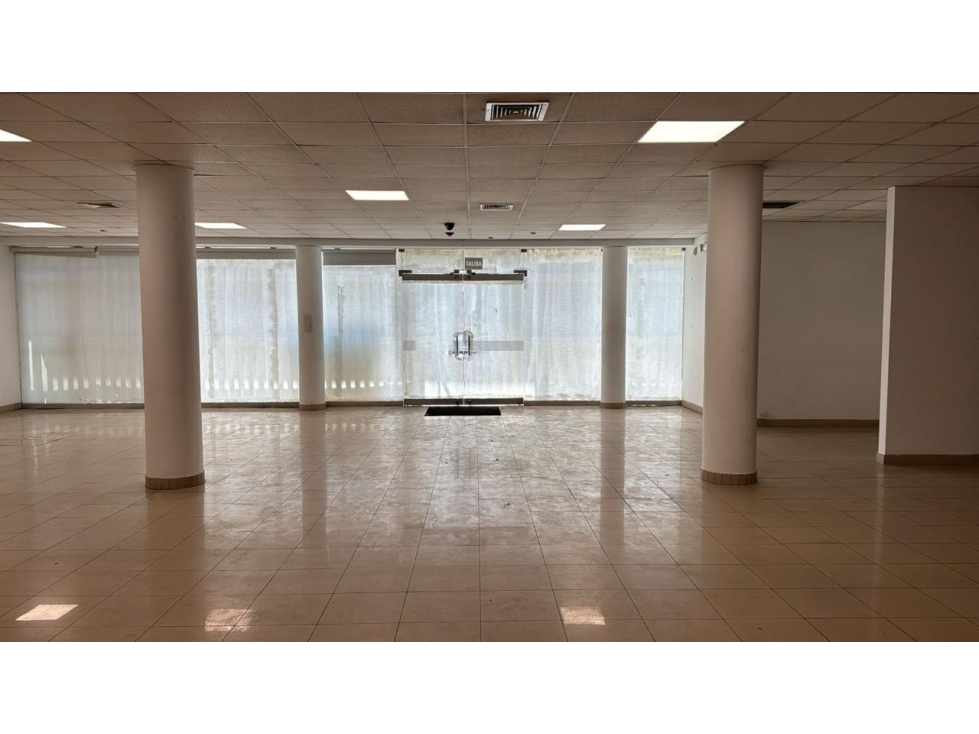 Se Vende Local Comercial 408 m2 Av Naciones Unidas Cercado de Lima - 2