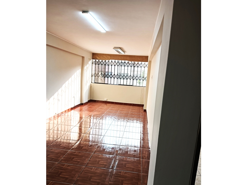 Se alquila departamento Miraflores 2do piso cerca Malecon de La Marina - 2