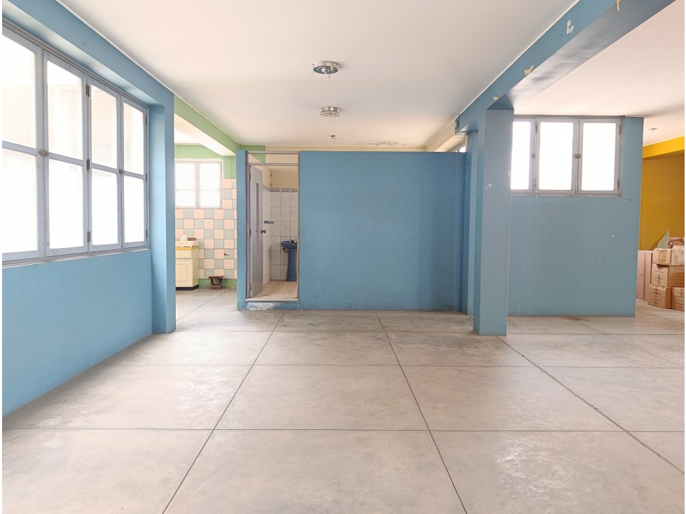 Se vende local 3er 4to piso 842 m2 - Colina - Bellavista Callao - 3