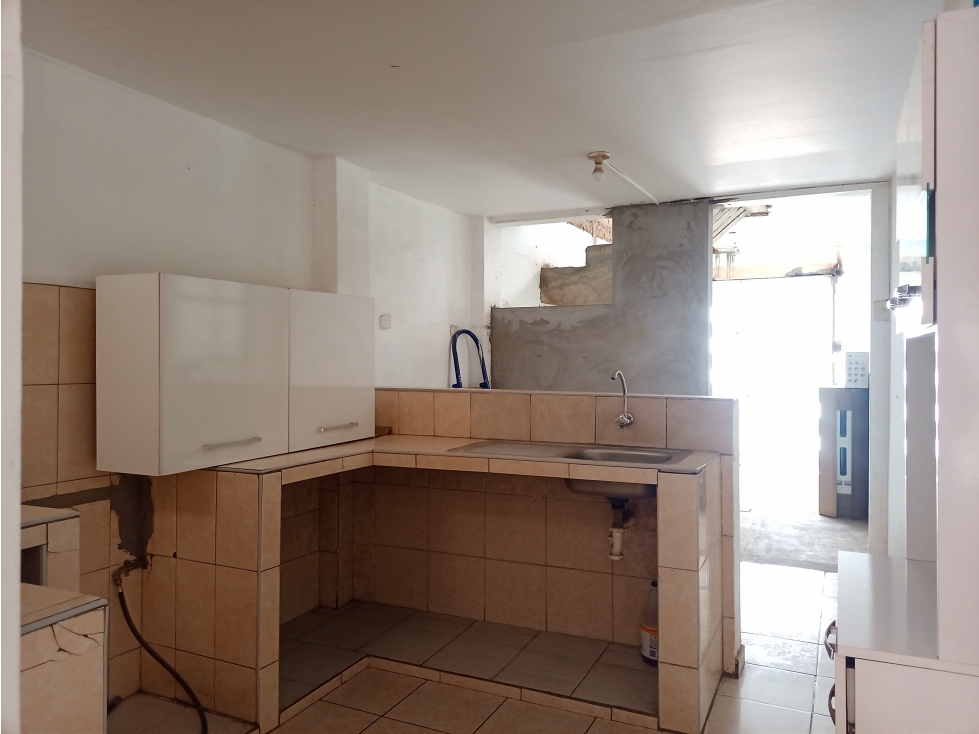 Se vende casa SMP San Diego Virgen del Carmen 3 pisos - 5