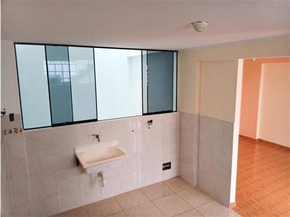 Se vende departamento Perla Callao 52 m2 3er piso Urb Los Rosales - 5