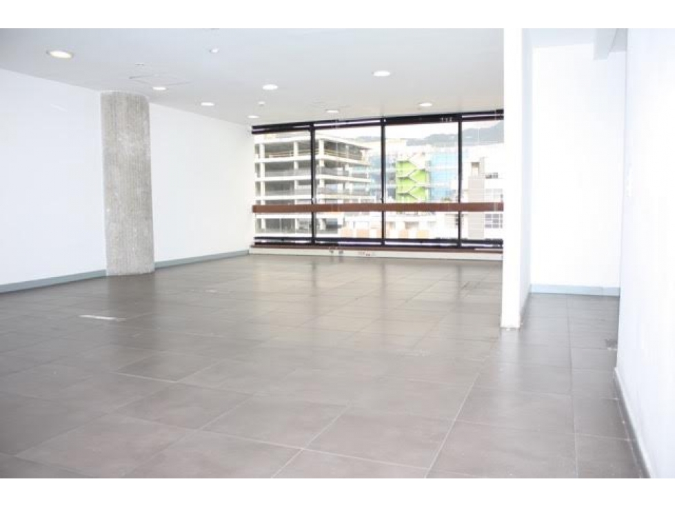 BOGOTÁ / OFICINA EN ARRIENDO / CHICO NAVARRA — foto 2