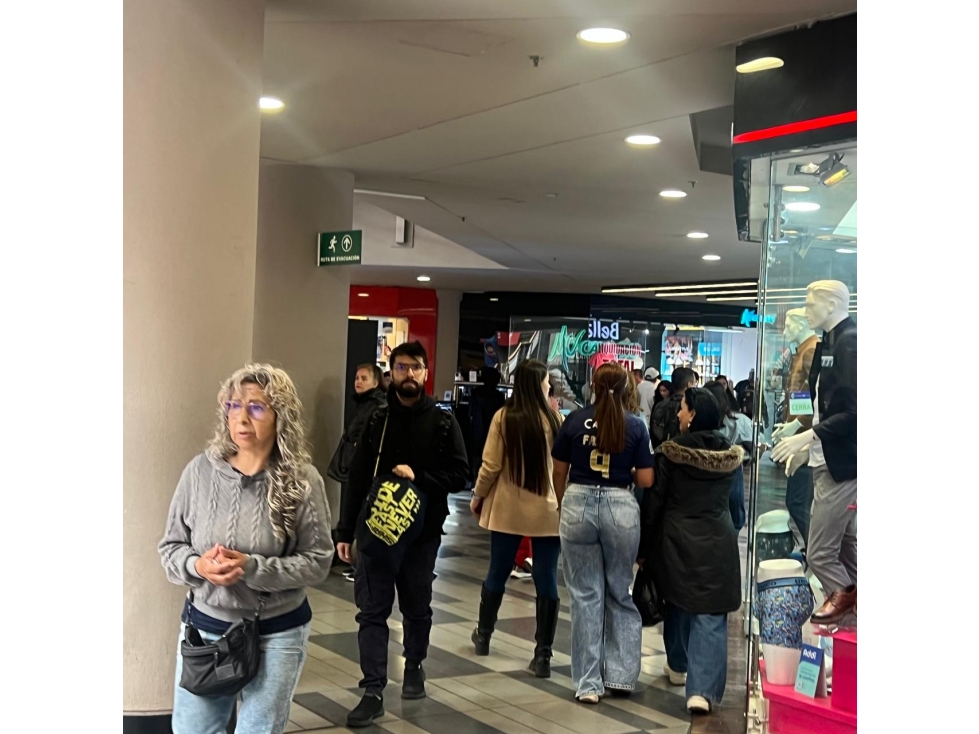 Local en Venta - Centro comercial Plaza de las Américas — foto 6