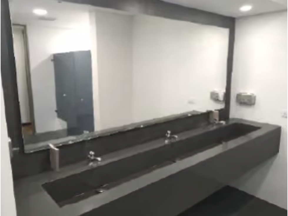 Oficina en Arriendo - Los Rosales - Bogotà — foto 3