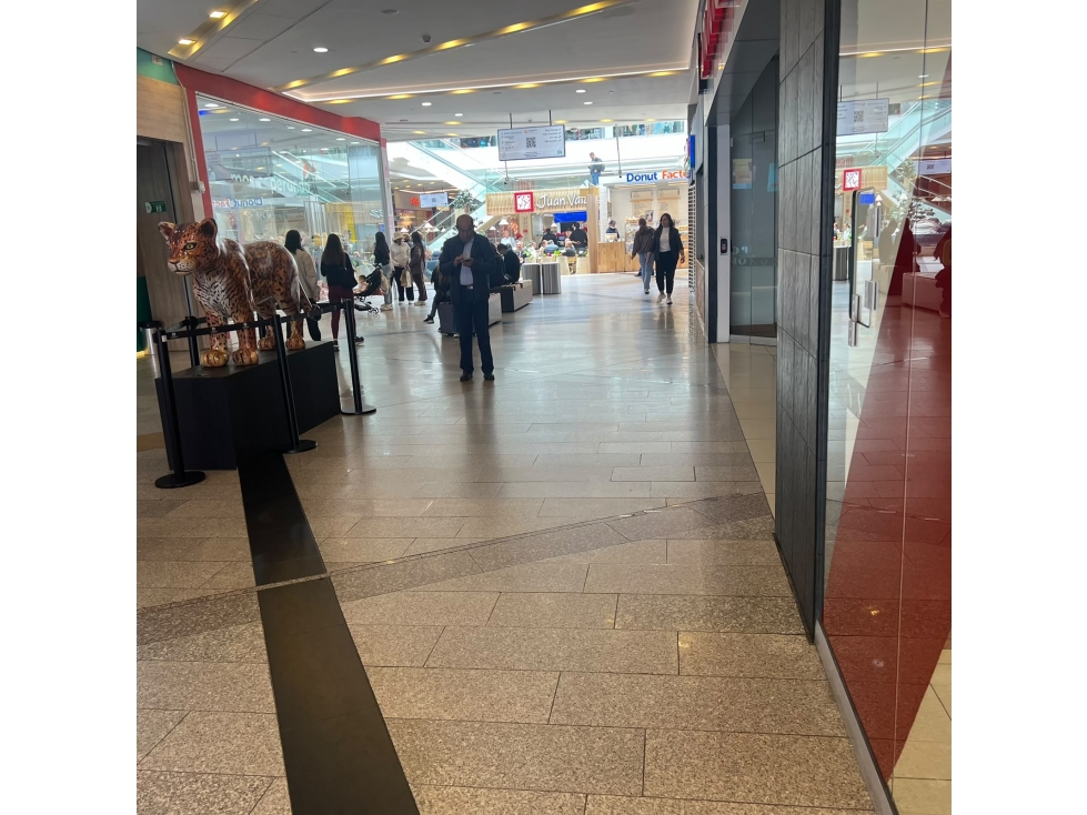 Local en Venta - Centro comercial Unicentro — foto 4