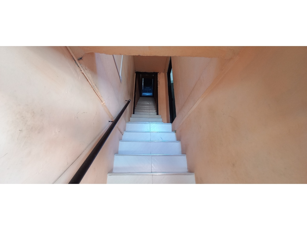 CASA EN VENTA, POBLADO SURORIENTE, CALI VALLE DEL CAUCA, TRES PISOS — foto 2