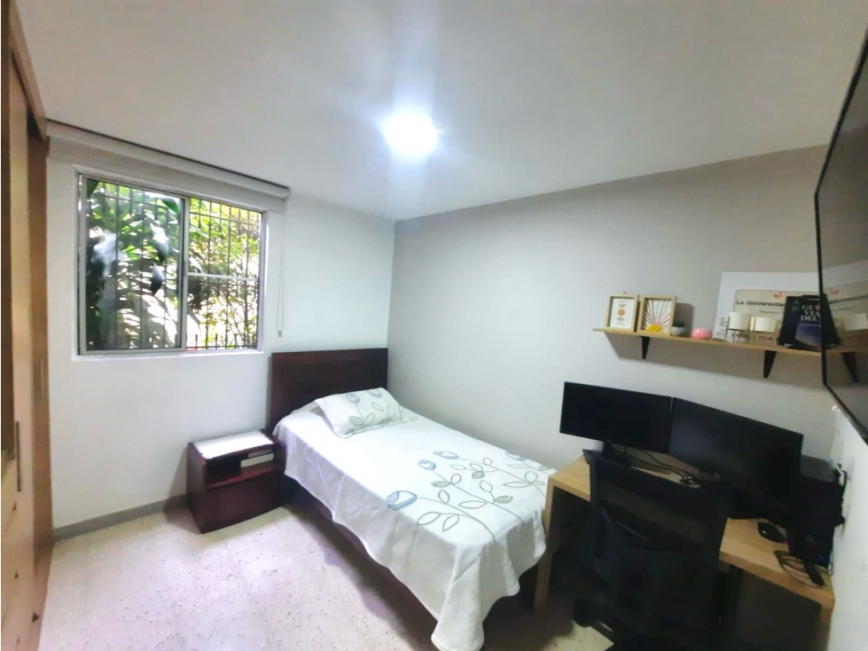 PRIMER PISO BARRIO EL REFUGIO — foto 4