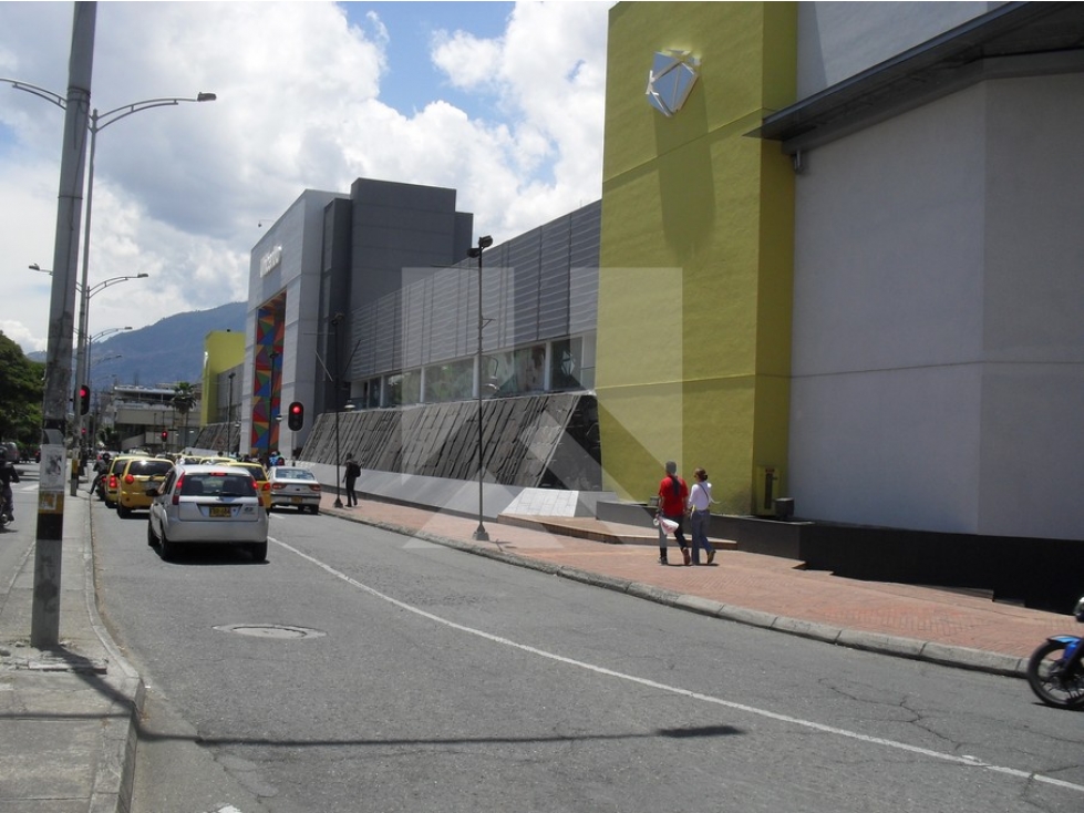 Local en Centro Comercial de Medellín