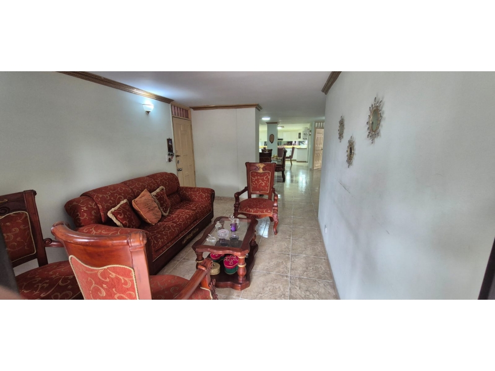 Apartamento amplio, iluminado y con excelente distribución — foto 2