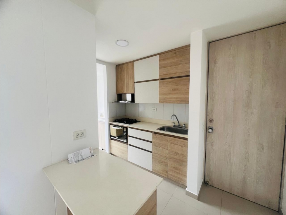 APARTAMENTO EN SABANETA CALLE LARGA