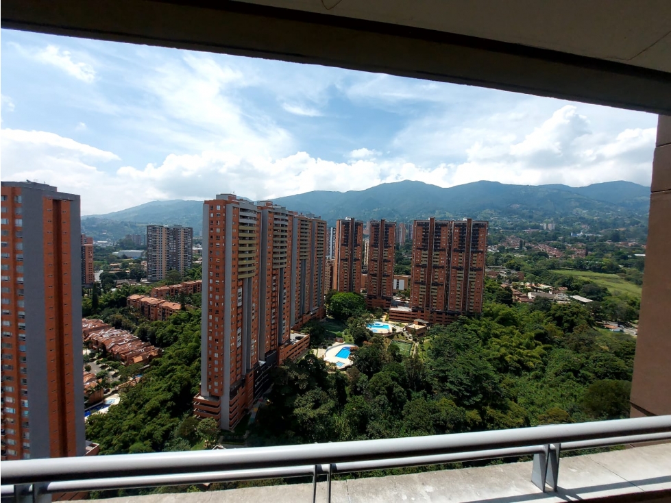 Venta de Apartamento en Itagui, Ditaires.