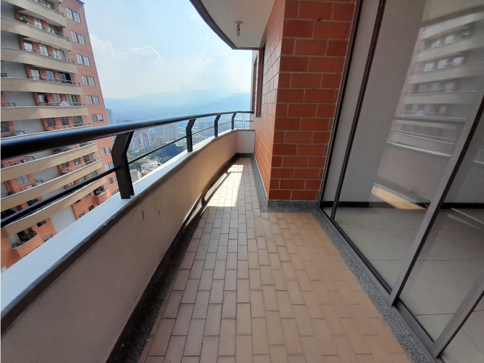 Apartamento en Loma del Indio