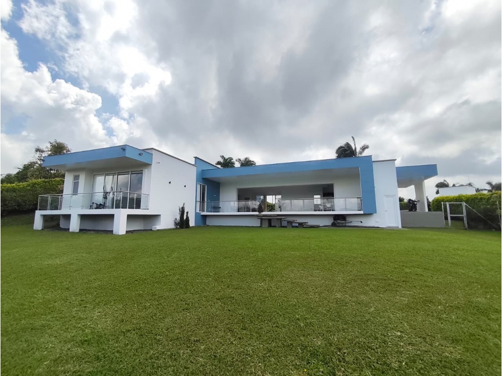 Casa campestre en vía Condina: espacio, naturaleza y ubicación