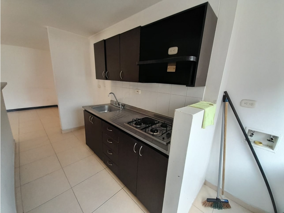 Apartamento en Loma del Indio — foto 3