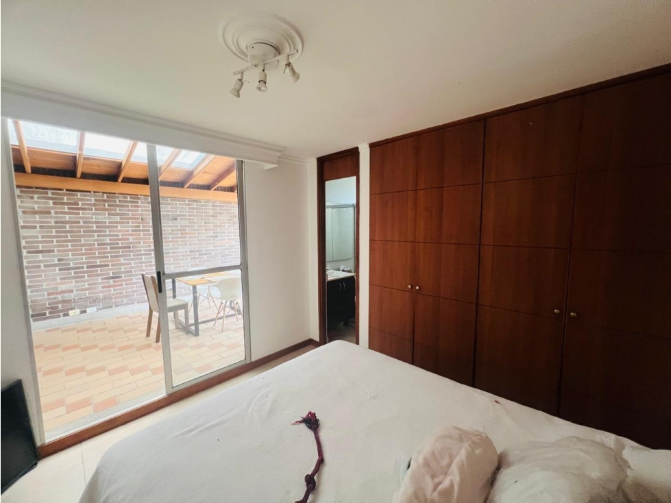 HERMOSO APARTAMENTO LOMA DE LOS BENEDICTINOS — foto 4