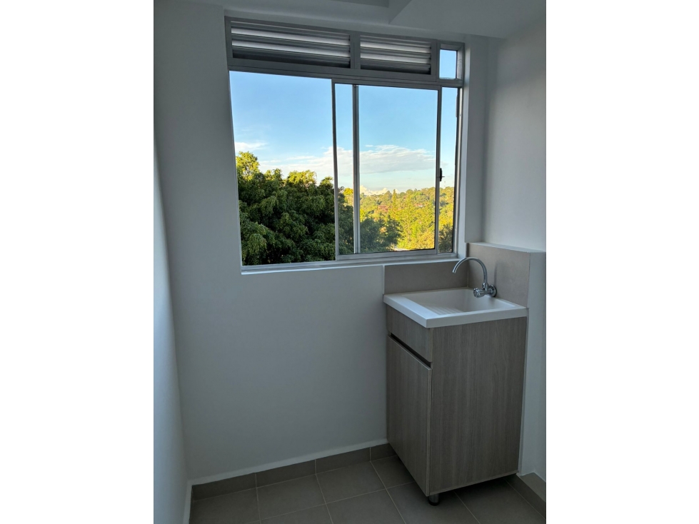 APARTAMENTO PARA ESTRENAR EN RIONEGRO SECTOR OJO DE AGUA — foto 3