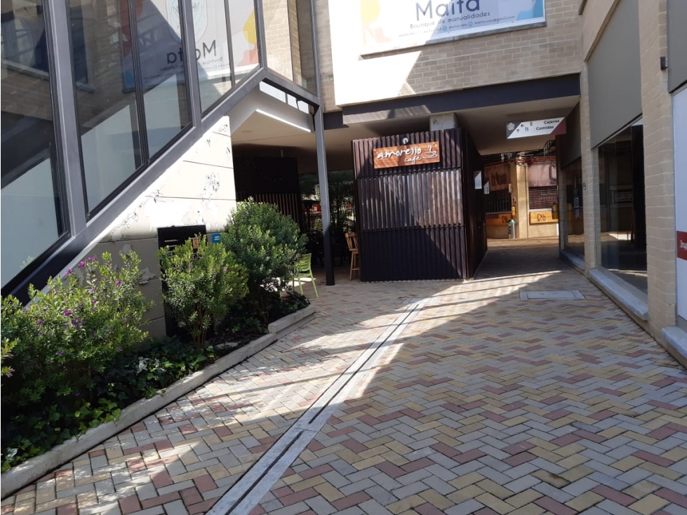 Local Comercial en Oriente sector Porvenir - 4