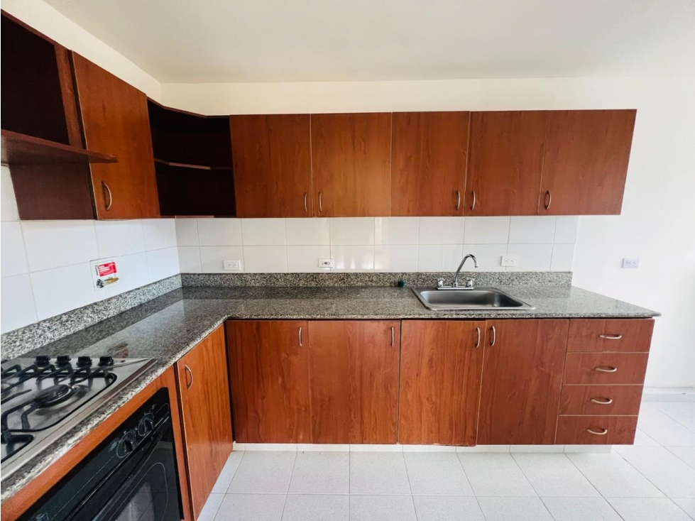 APARTAMENTO LOMA DE LOS BERNAL