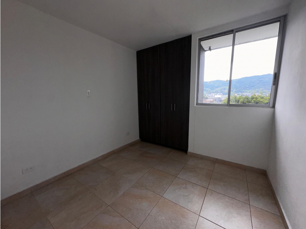 Elegancia, seguridad y ubicación premium en este apartamento en venta - 4