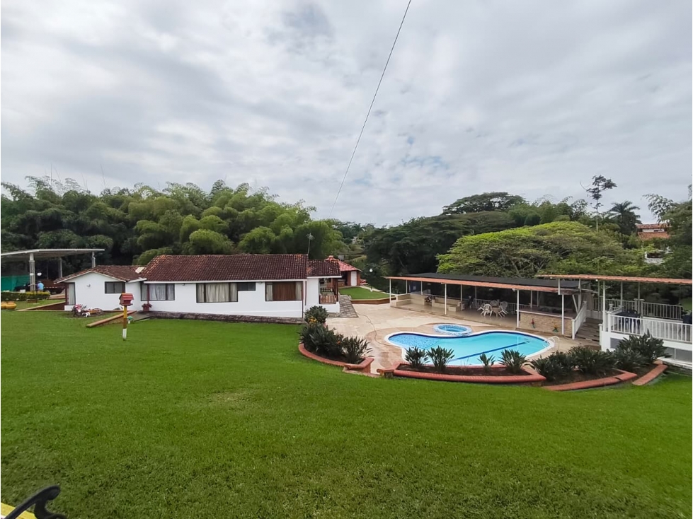 Un refugio campestre para vivir y disfrutar en Cerritos — foto 2